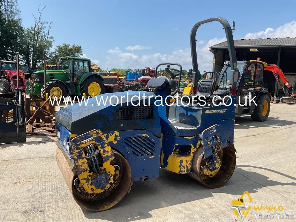 Bomag BW 120 コンバインドローラ