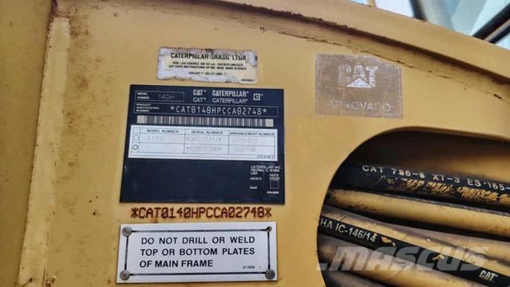 CAT 140 H モーターグレーダー