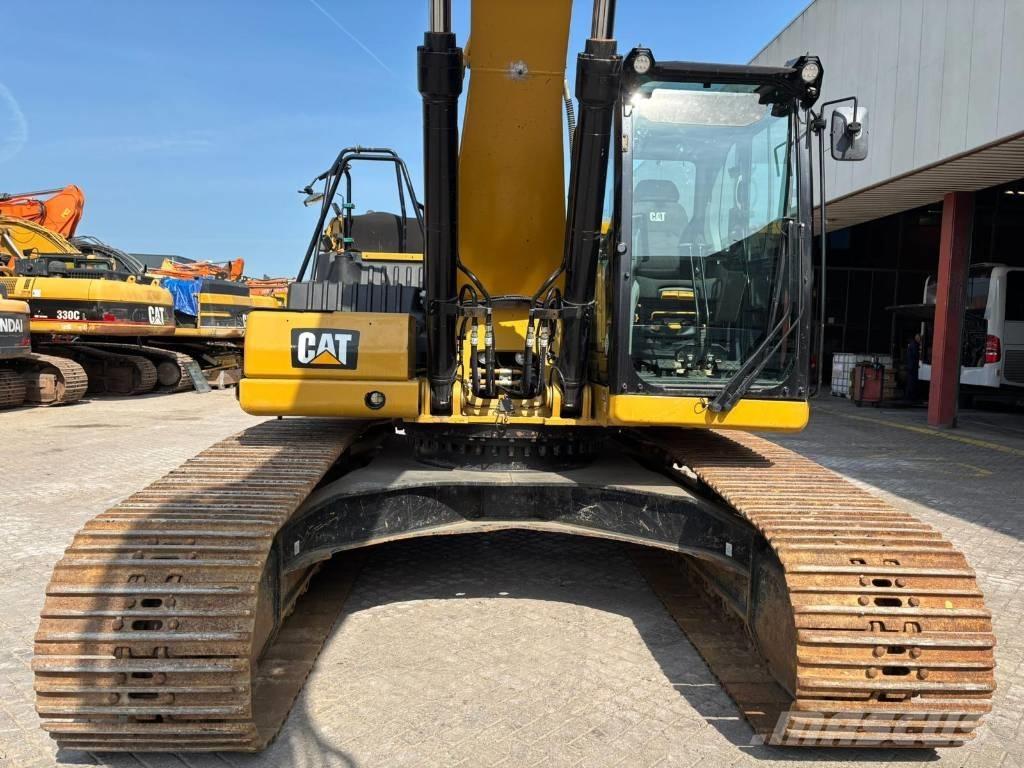 CAT 330 大型油圧ショベル12t以上（パワーショベル・ユンボ）