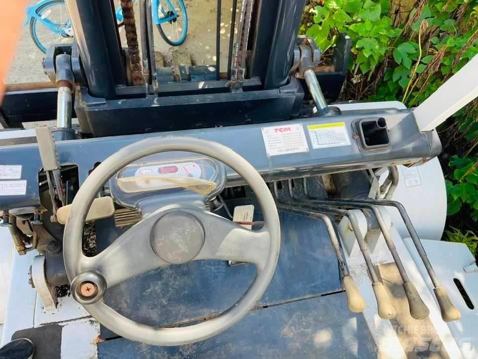 TCM FD100Z8 ディーゼル・軽油