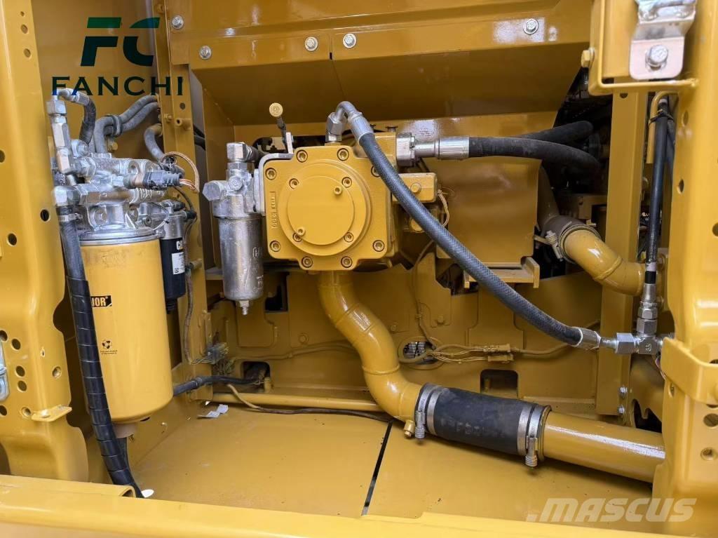 CAT 320 大型油圧ショベル12t以上（パワーショベル・ユンボ）