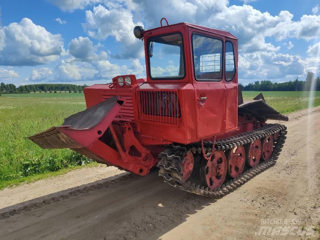  TDT 55 林業トラクター