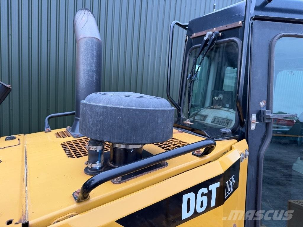 CAT D 6 T LGP ブルドーザー
