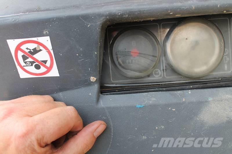 Atlas Copco XAS 67 コンプレッサー