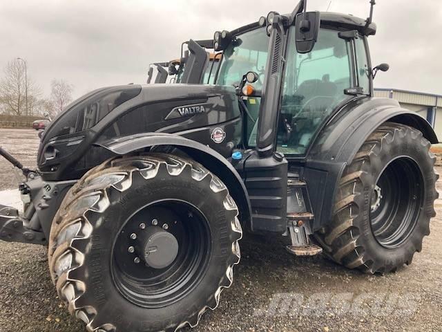 Valtra T 254 V トラクター