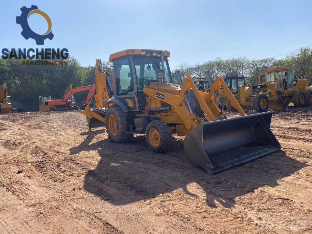 JCB 3CX バックホーローダー