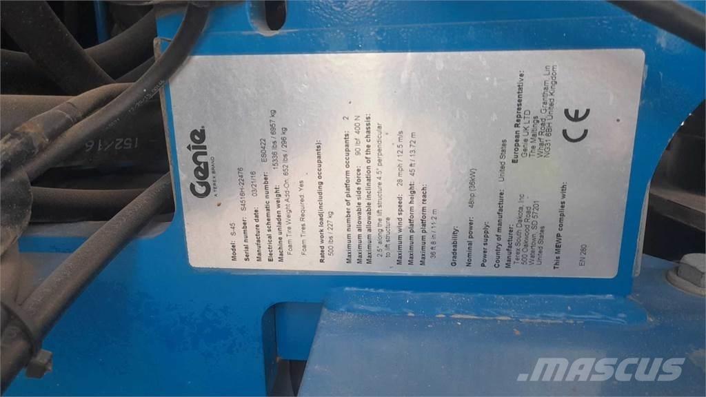 Genie S45 ブームリフト　直伸型