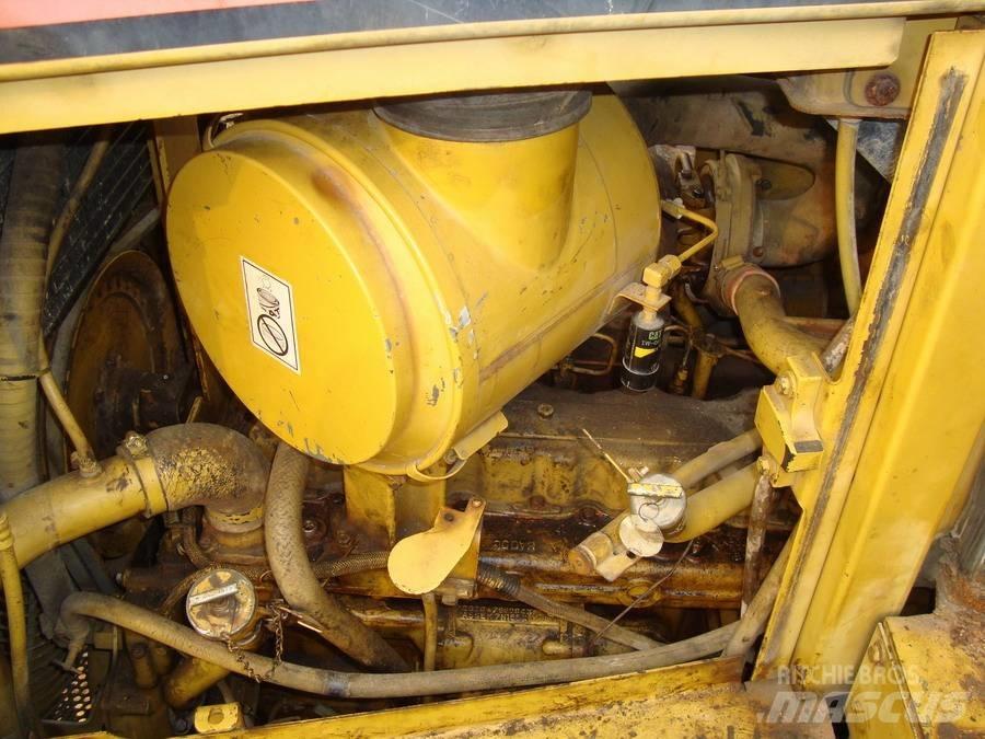 CAT D 6 R DS LGP III ブルドーザー