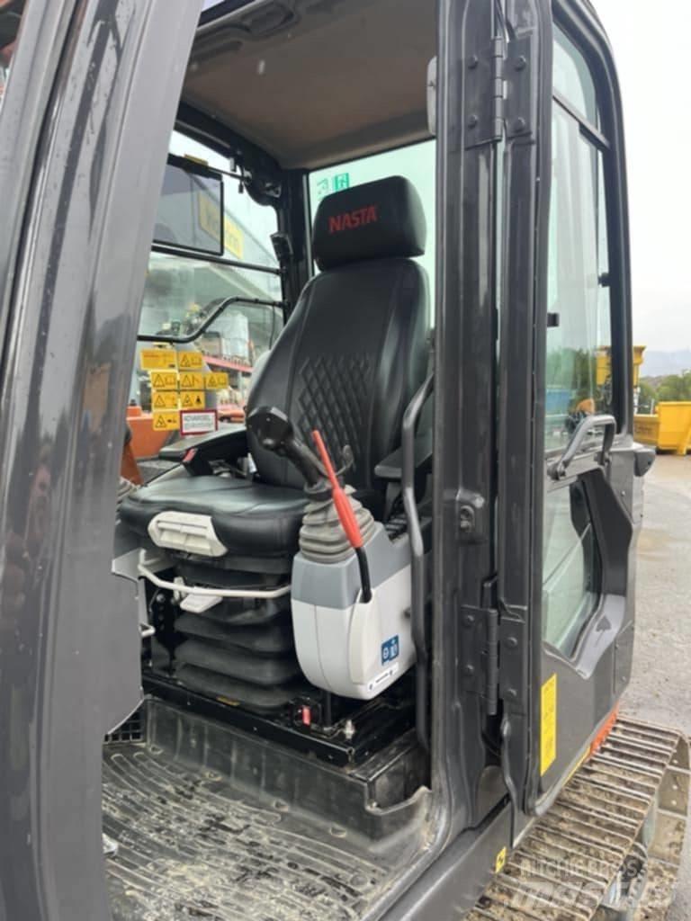 Hitachi ZX 85 US-6 中型油圧ショベル 7ｔ-12ｔ（ユンボ・パワーショベル・バックホー）