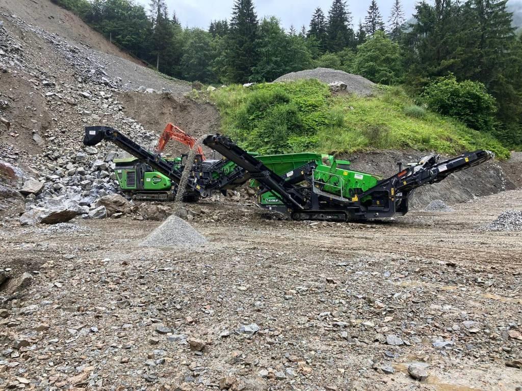 EvoQuip Colt 800 自走式スクリーン