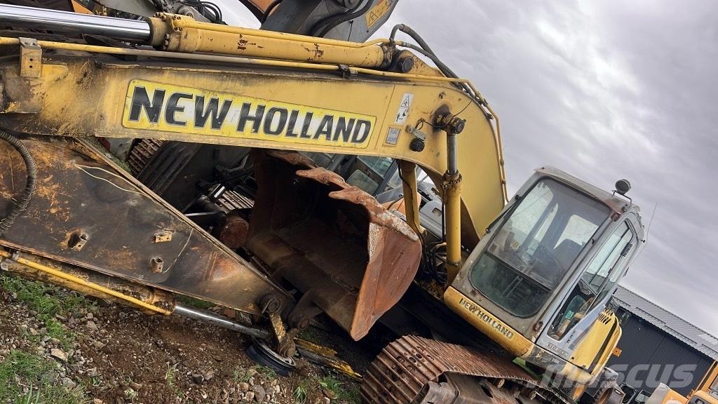 New Holland E 215 B エンジン