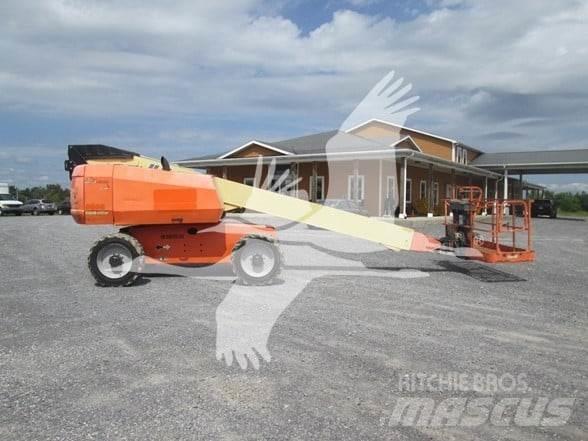 JLG 600S ブームリフト　直伸型