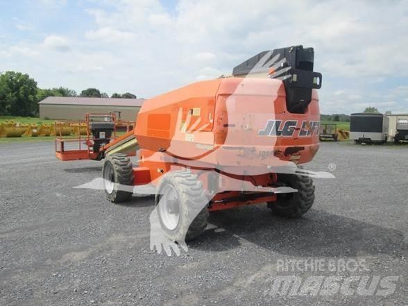JLG 600S ブームリフト　直伸型