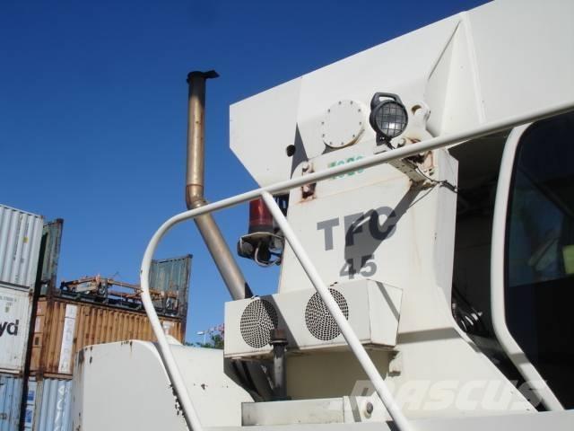 Terex PPM TFC 45 リーチスタッカー