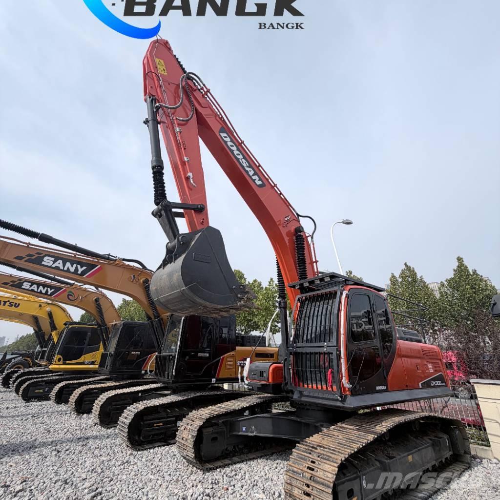 Doosan DX 300 LC 大型油圧ショベル12t以上（パワーショベル・ユンボ）