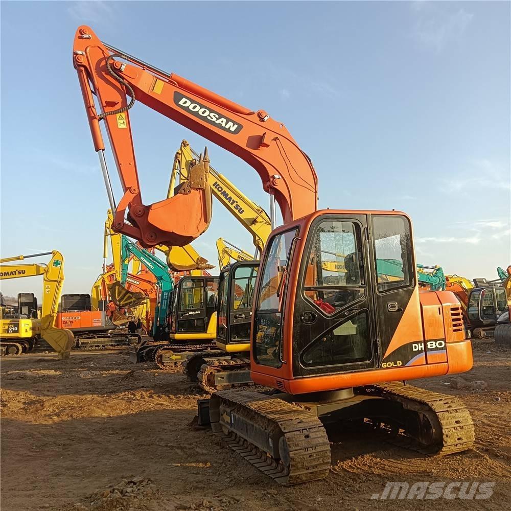 Doosan DH 80 G 中型油圧ショベル 7ｔ-12ｔ（ユンボ・パワーショベル・バックホー）