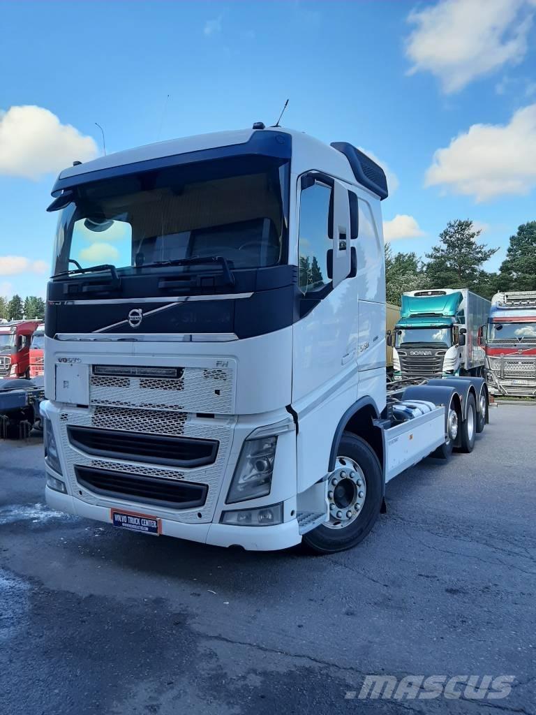 Volvo FH 13 キャブ付きシャーシ