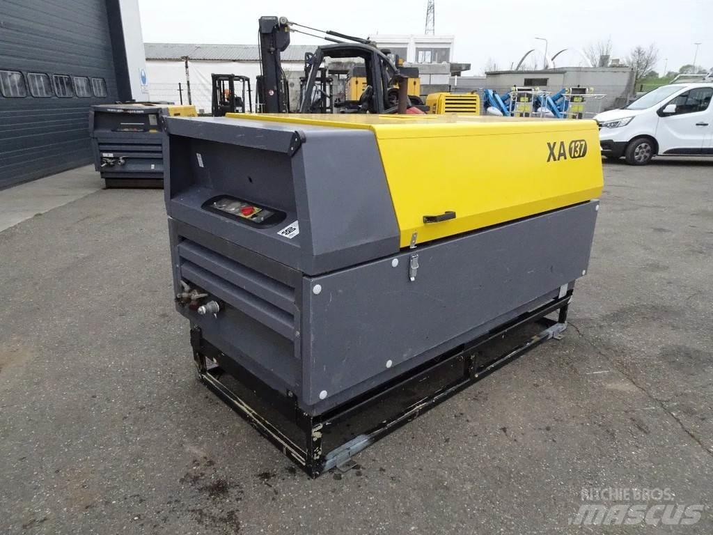 Atlas Copco XAS137 コンプレッサー