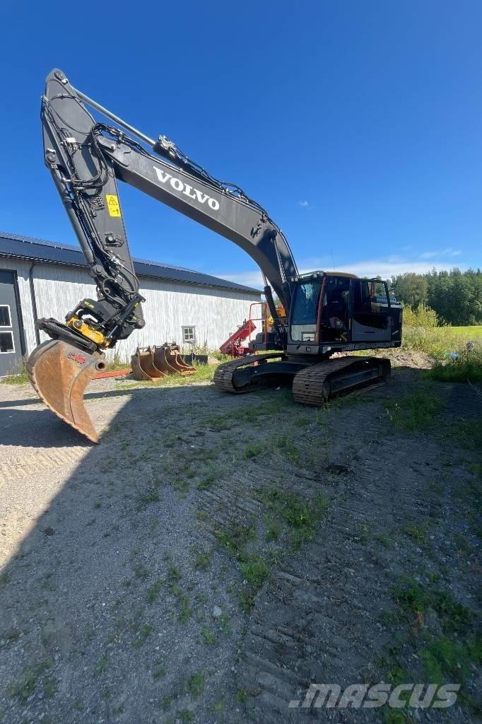 Volvo EC 250 EL 大型油圧ショベル12t以上（パワーショベル・ユンボ）