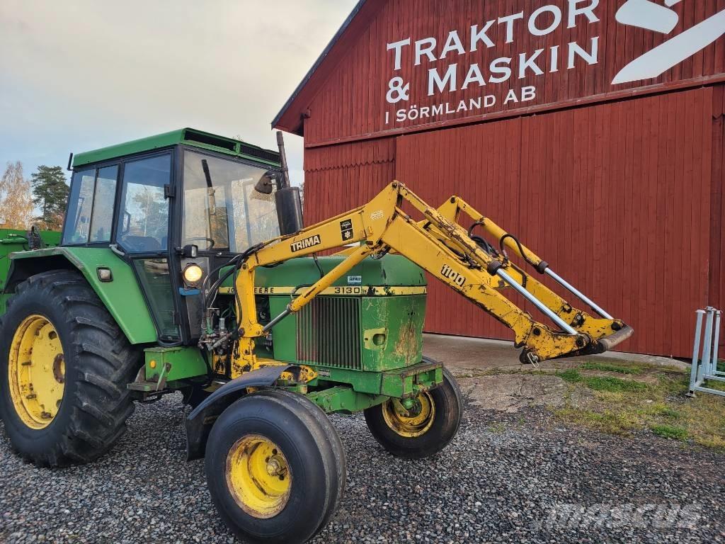 John Deere 3130 トラクター