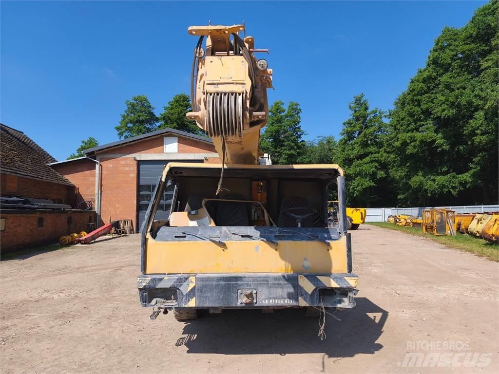 Liebherr LTM 1025 キャブ付きシャーシ