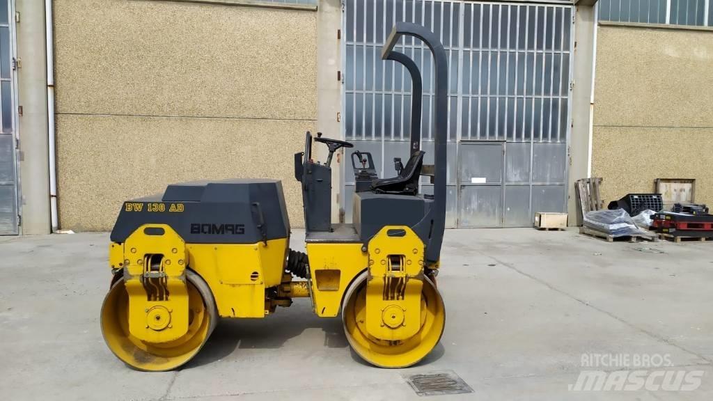 Bomag BW 138 AD タンデムローラ