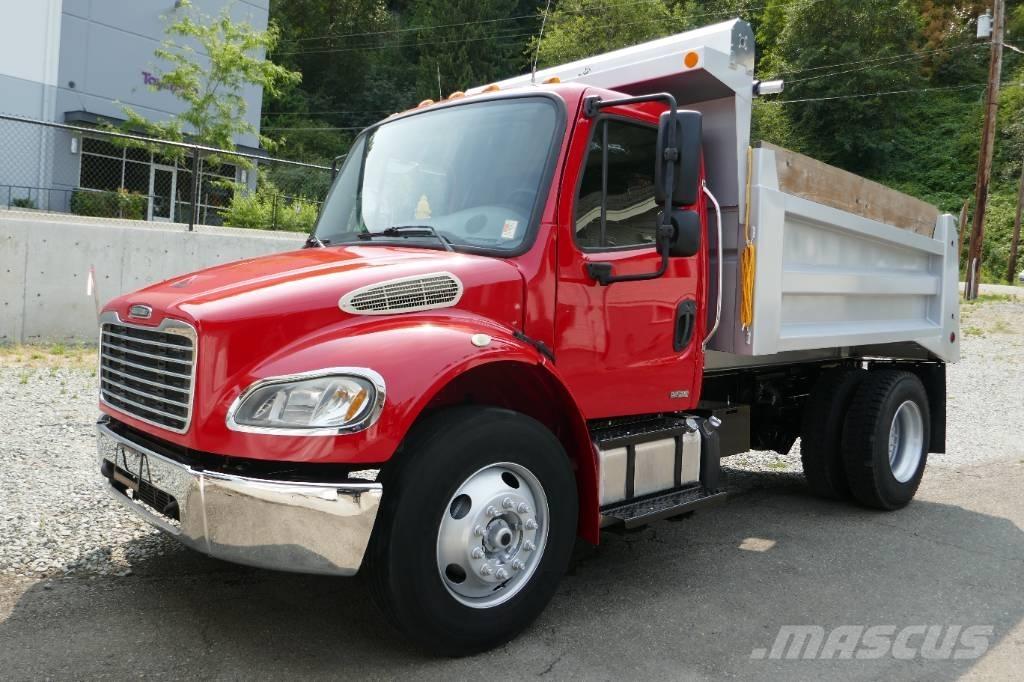 Freightliner M2 ダンプ