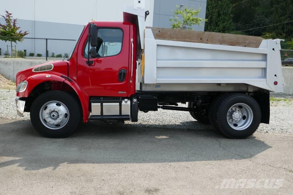 Freightliner M2 ダンプ