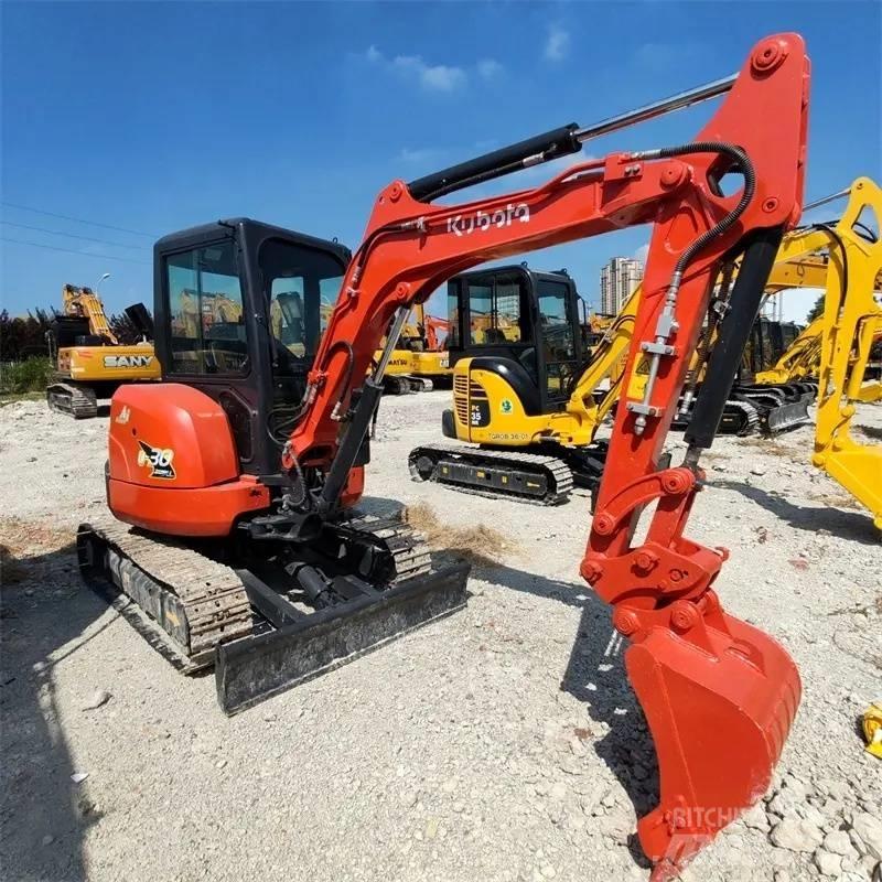Kubota U 30 ミニ油圧ショベル 7t以下（ミニユンボ・ミニディガー）