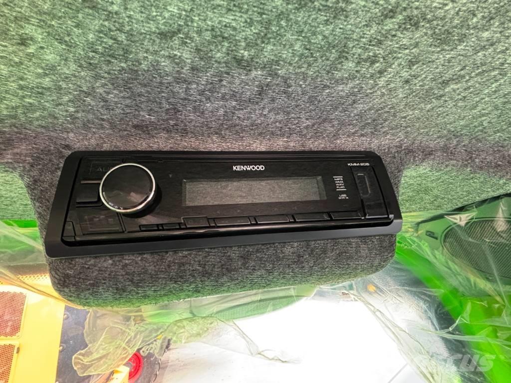 Merlo TF33.7 農業用テレハンドラー