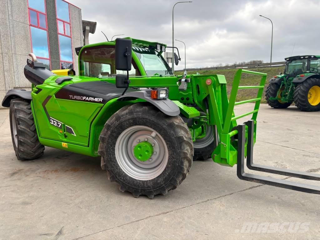 Merlo TF33.7 農業用テレハンドラー