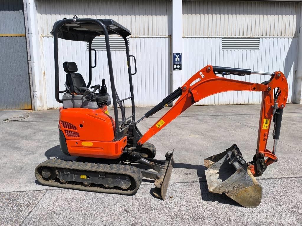 Kubota U 17-3 ミニ油圧ショベル 7t以下（ミニユンボ・ミニディガー）