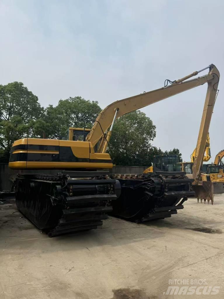 CAT 320B 水陸両用油圧ショベル、ユンボ