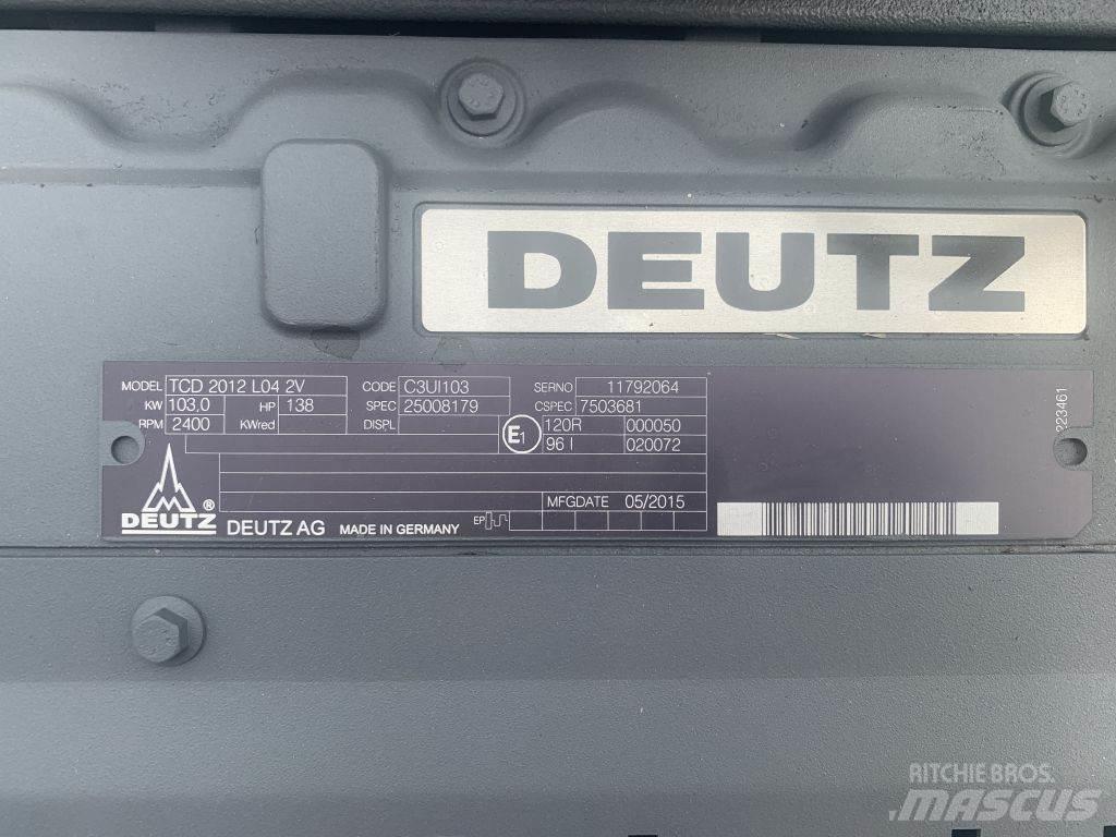 Deutz TCD2012L042V エンジン