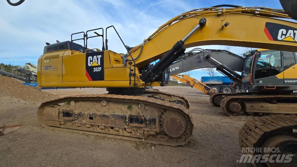 CAT 352 F 大型油圧ショベル12t以上（パワーショベル・ユンボ）