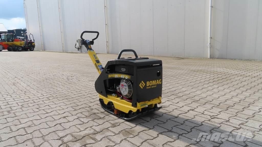 Bomag BPR 35/42D プレートコンパクター