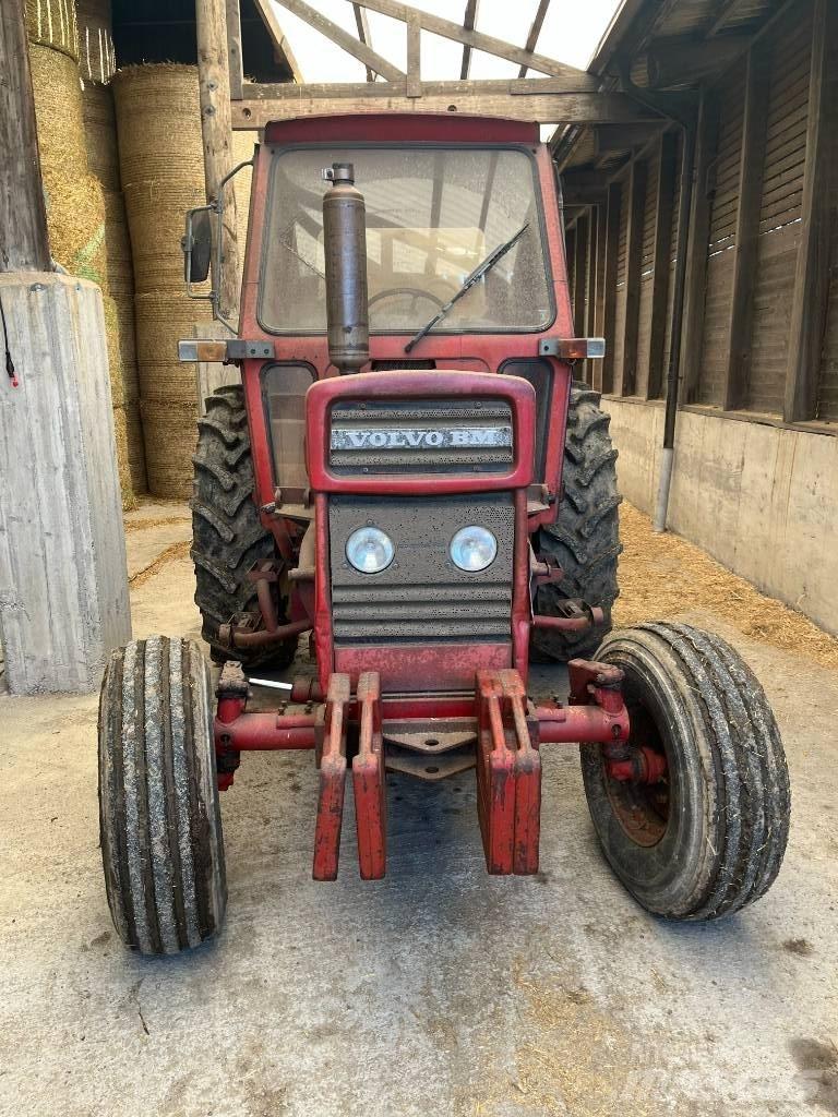 Volvo BM 2250 トラクター