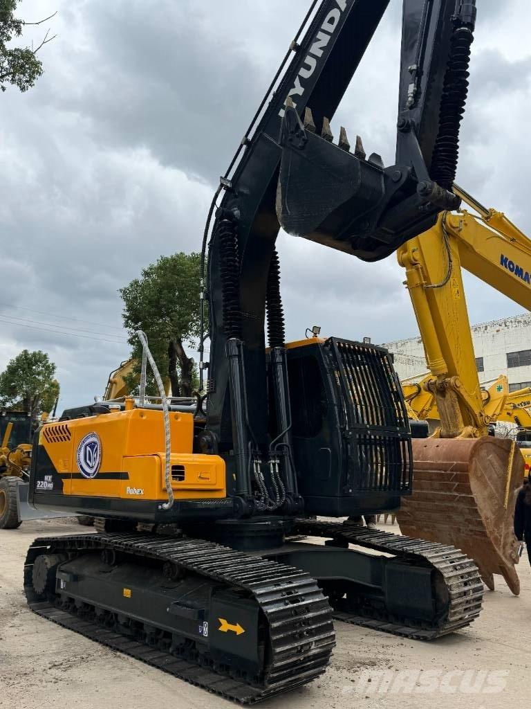 Hyundai HX220HD 大型油圧ショベル12t以上（パワーショベル・ユンボ）