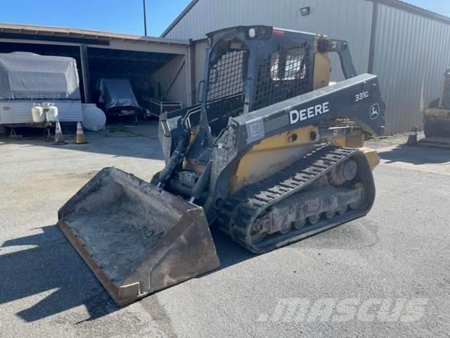 John Deere 331G スキッドステアローダー
