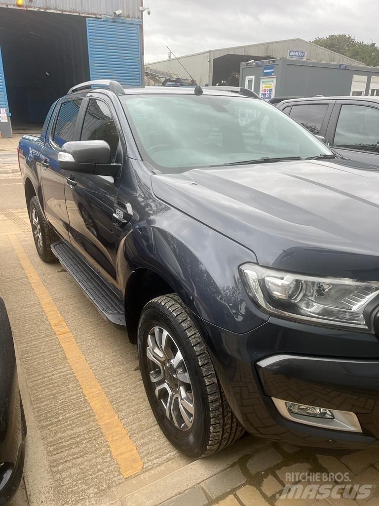 Ford Ranger ピックアップ／ドロップサイド