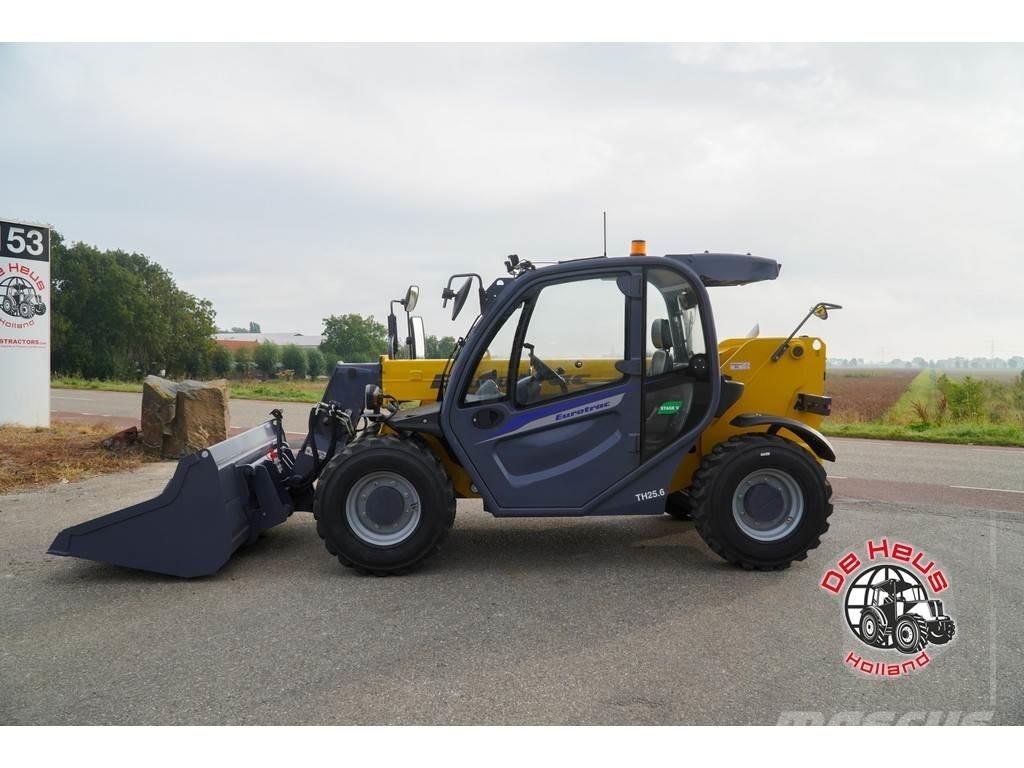 Eurotrac TH25.6 テレスコーピックハンドラー