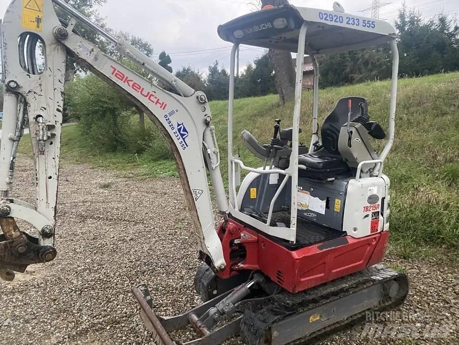 Takeuchi TB 215 R ミニ油圧ショベル 7t以下（ミニユンボ・ミニディガー）