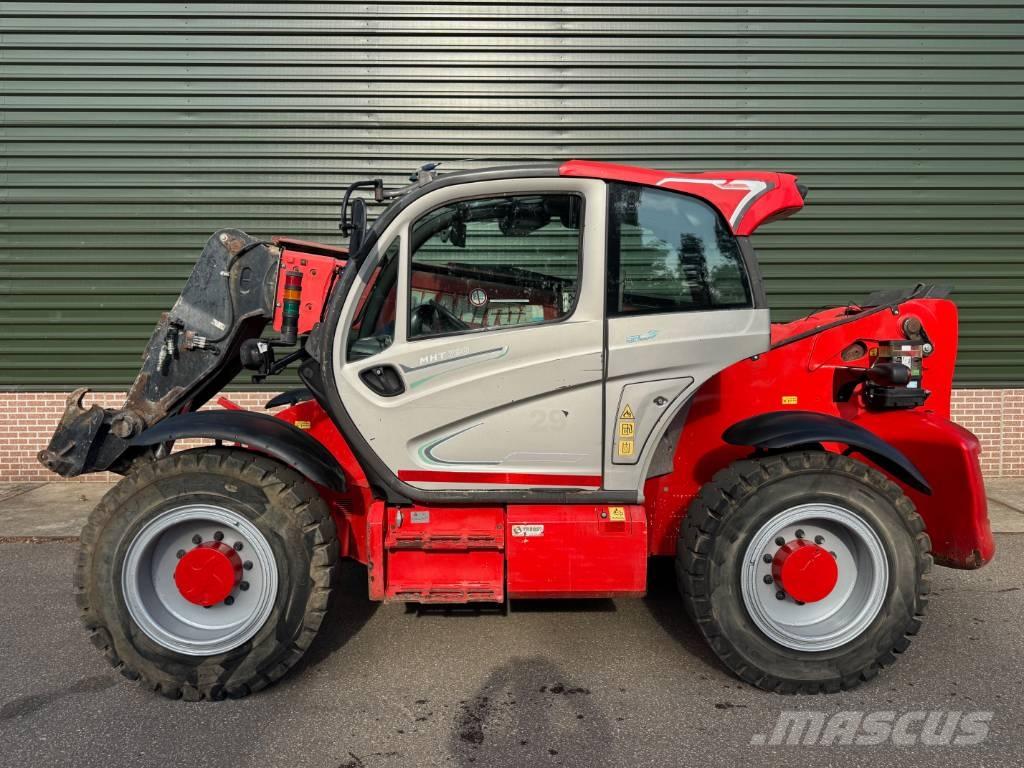 Manitou MHT 790 テレスコーピックハンドラー