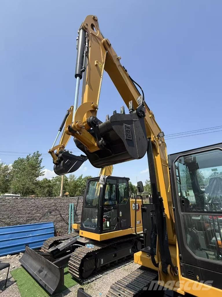 CAT 305.5 ミニ油圧ショベル 7t以下（ミニユンボ・ミニディガー）