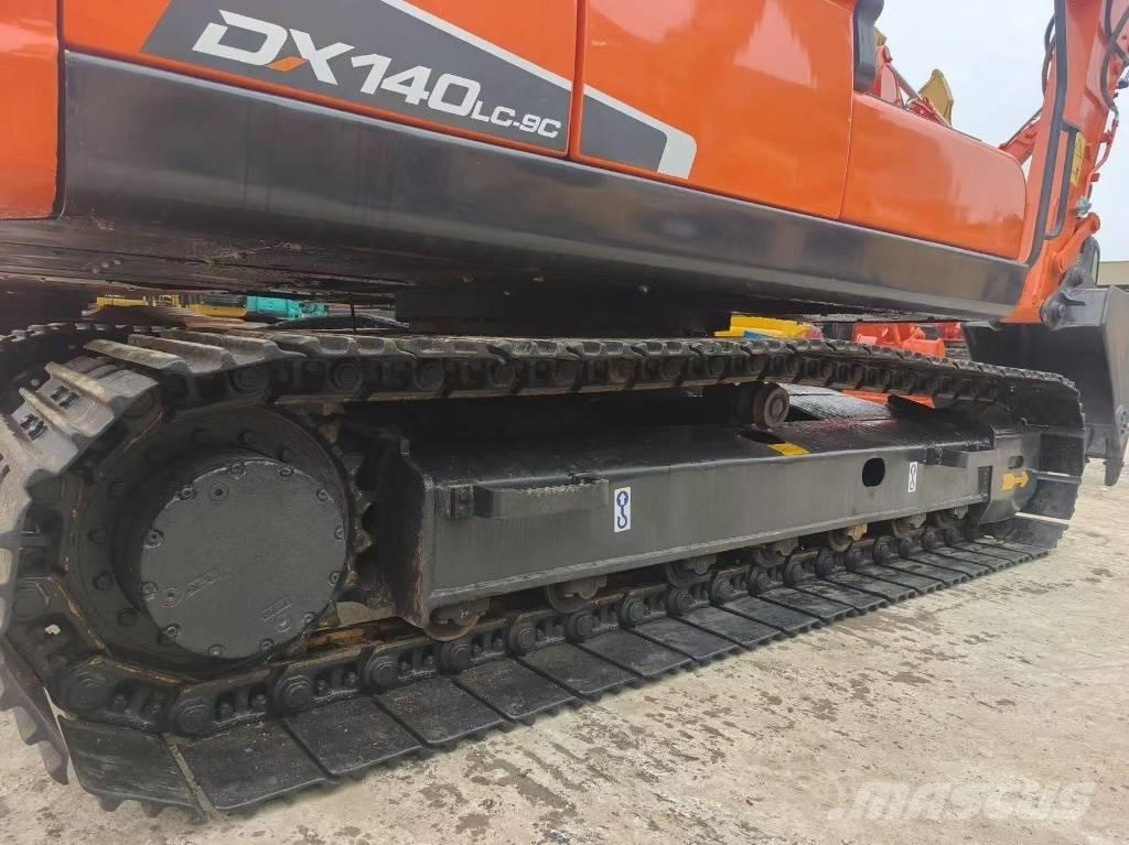 Doosan DX 140 大型油圧ショベル12t以上（パワーショベル・ユンボ）