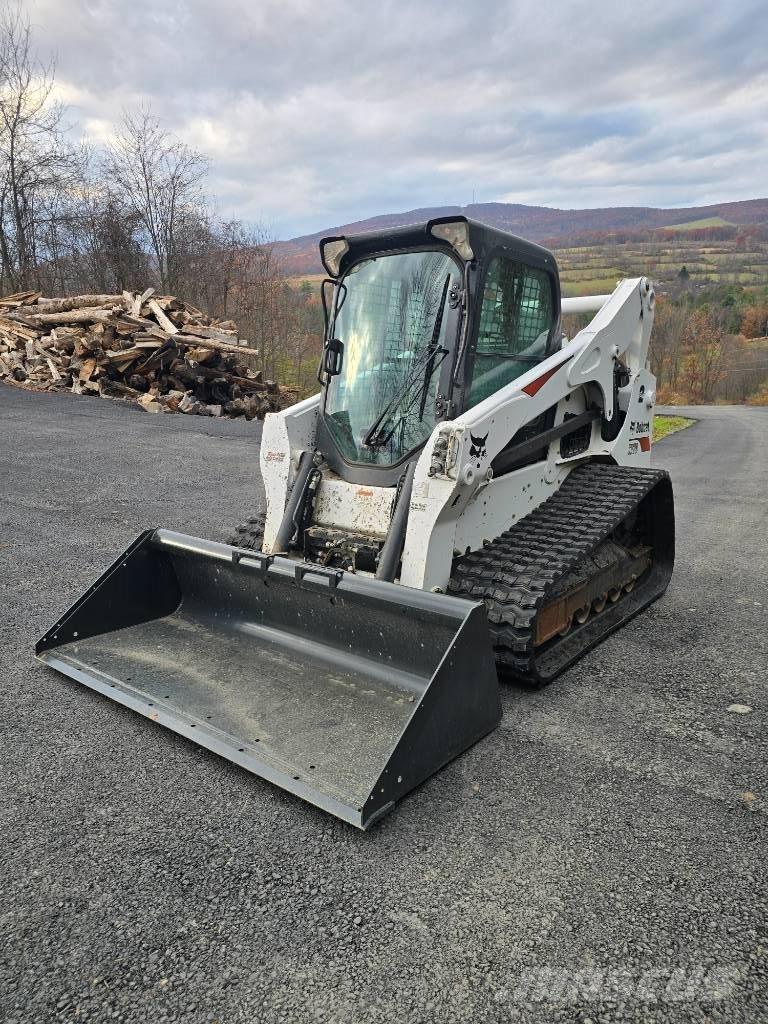 Bobcat T 770 スキッドステアローダー