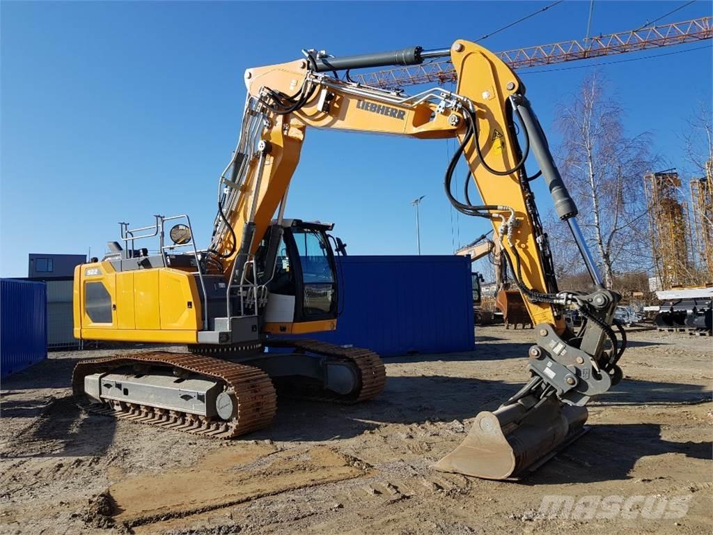 Liebherr R922 大型油圧ショベル12t以上（パワーショベル・ユンボ）