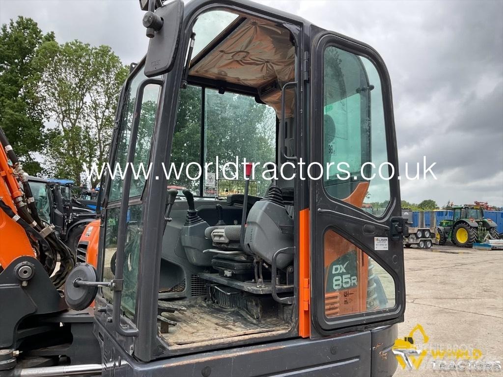 Doosan DX 85 R-3 中型油圧ショベル 7ｔ-12ｔ（ユンボ・パワーショベル・バックホー）