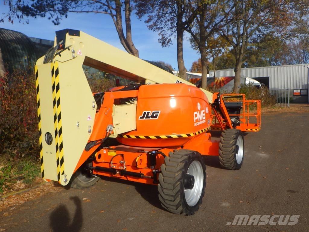 JLG 600AJ ブームリフト　屈伸型