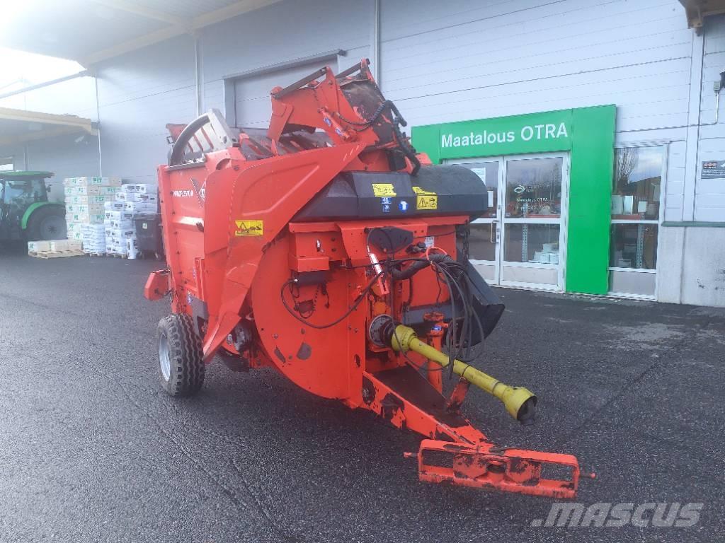 Kuhn Primor 3570 M 家畜飼料供給機